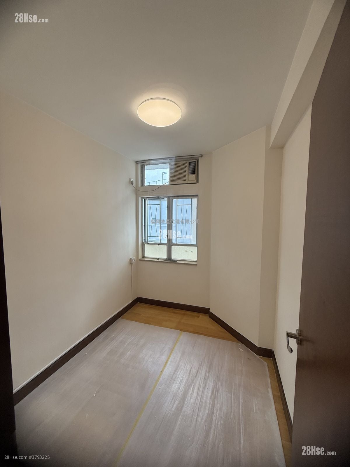 Whampoa Garden Rental 4 Bedrooms , 2 Bathrooms 690 ft²