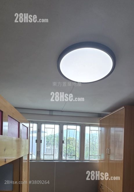 村屋 租盘 3 房 , 2 浴室 800 平方尺