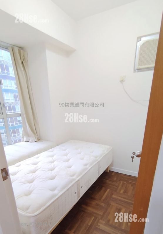 Macro Garden Sell 298 ft²