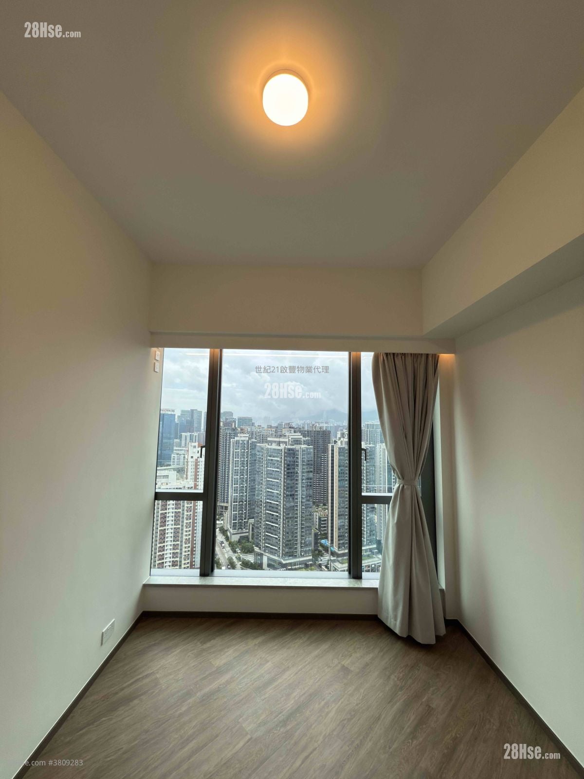 天玺天 租盘 4 房 , 3 浴室 1,993 平方尺