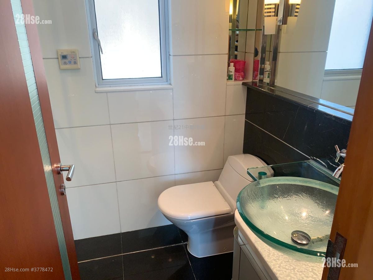 君临天下 售盘 3 房 , 2 浴室 794 平方尺