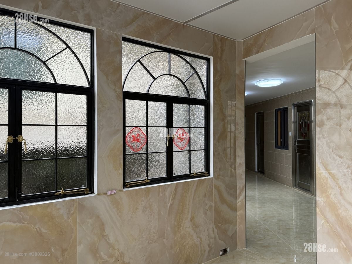 村屋 租盘 5+ 房 , 4 浴室 2,000 平方尺