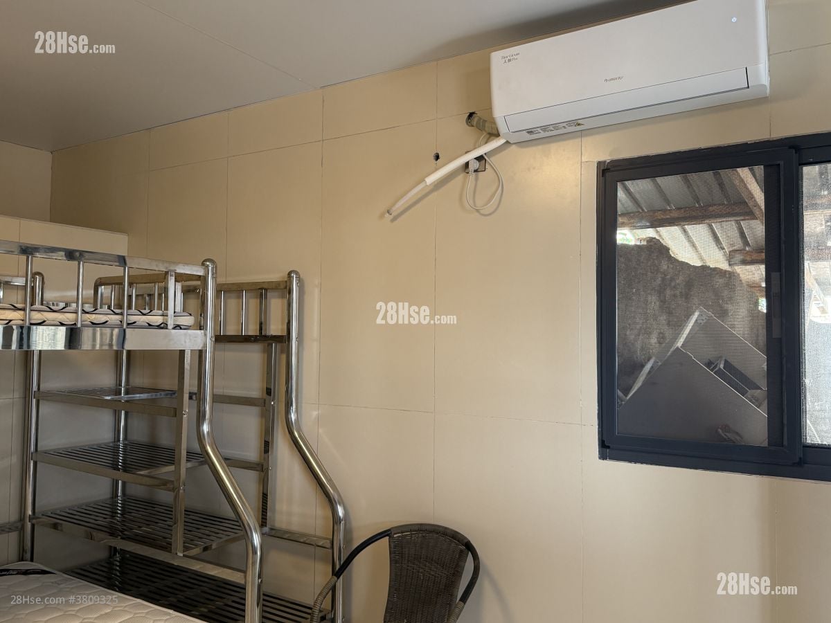 村屋 租盘 5+ 房 , 4 浴室 2,000 平方尺