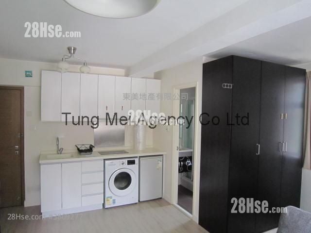 Moonstar Court Rental Studio , 1 Bathroom 259 ft²