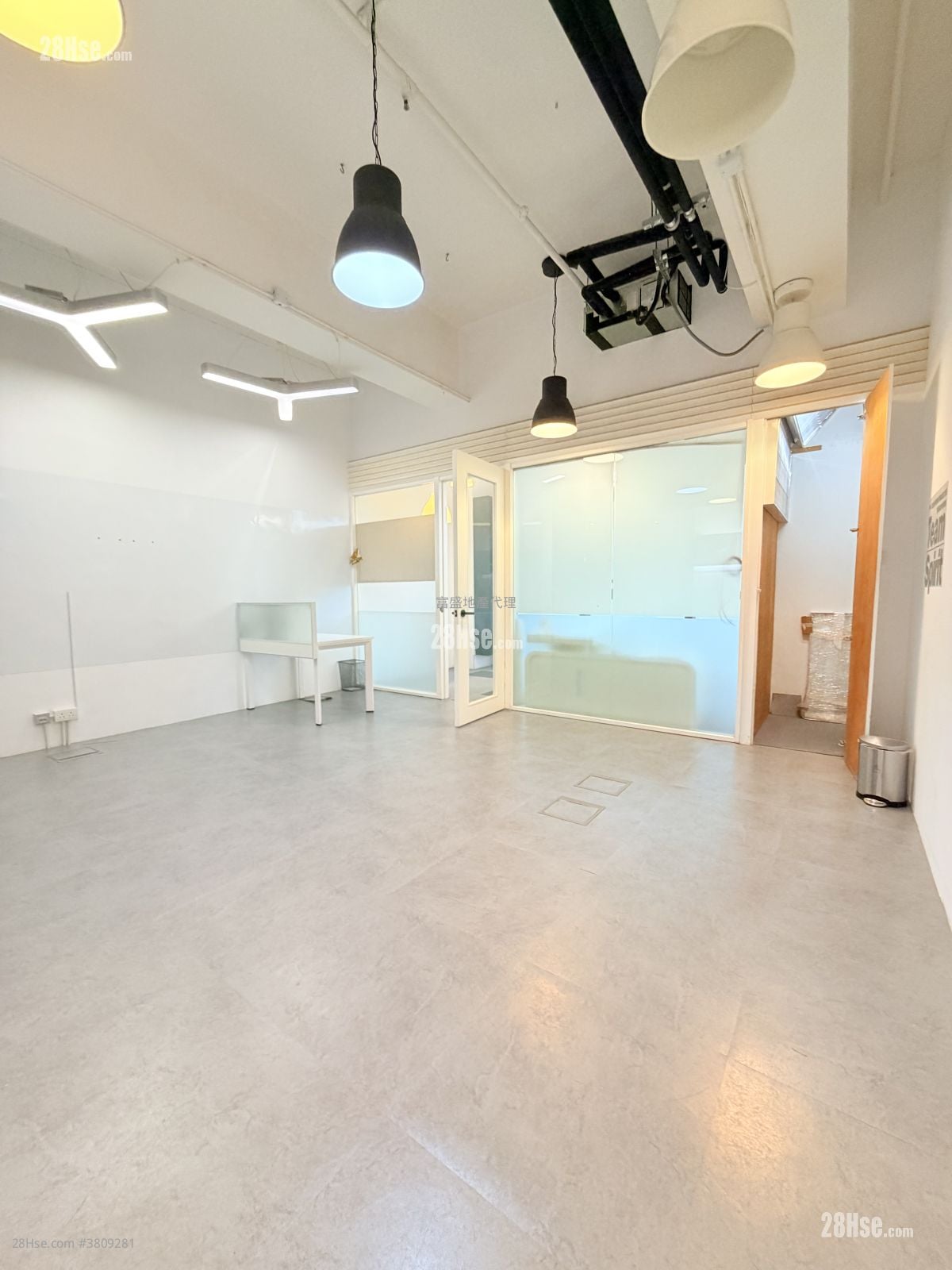 Global Gateway Tower Rental