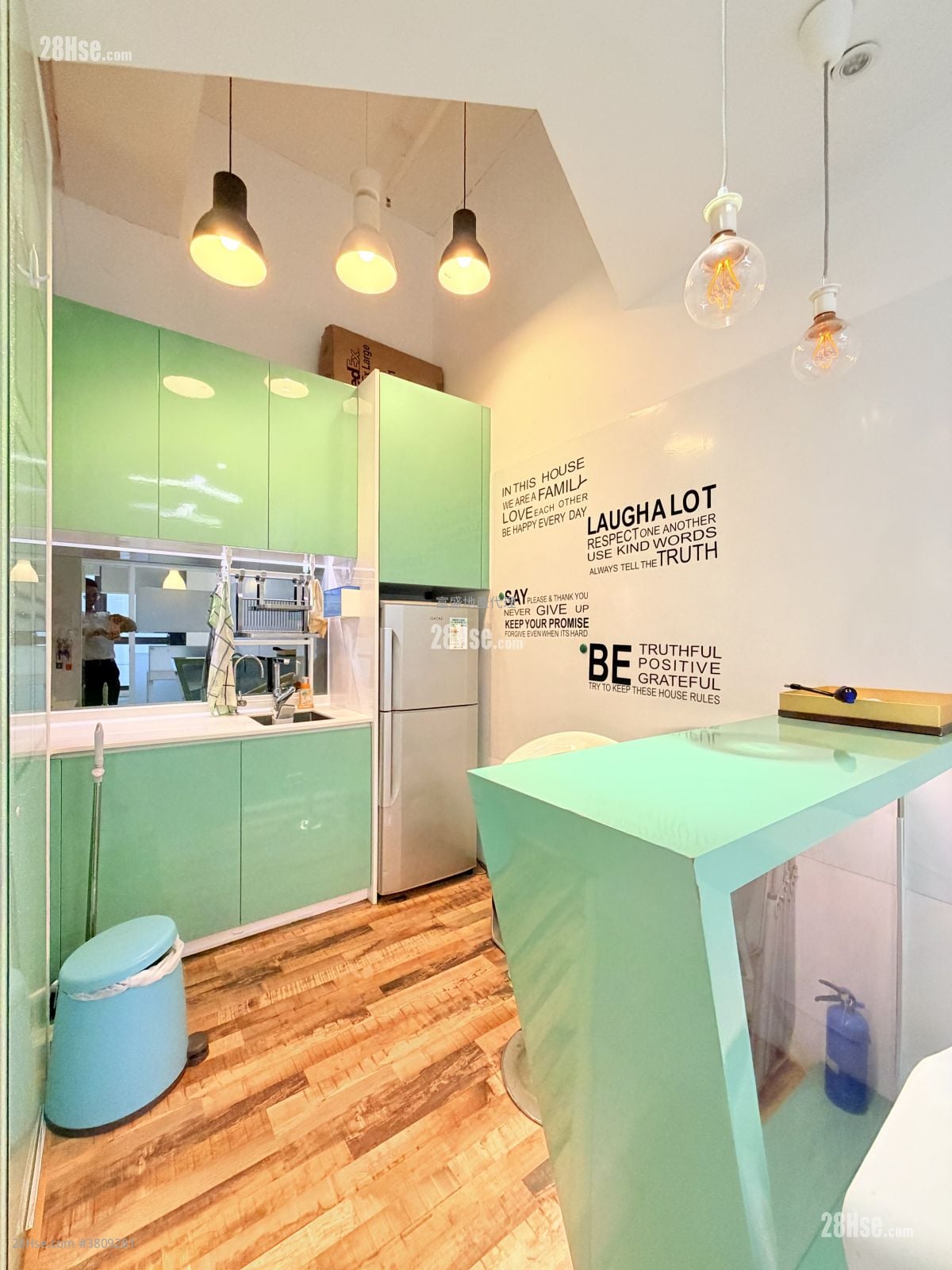 Global Gateway Tower Rental