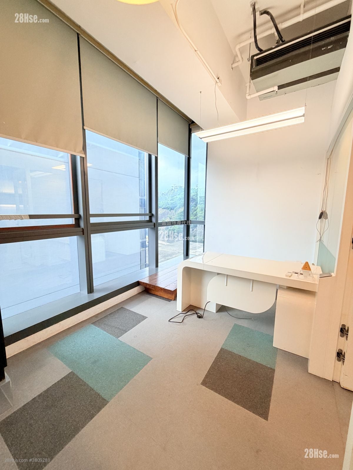 Global Gateway Tower Rental