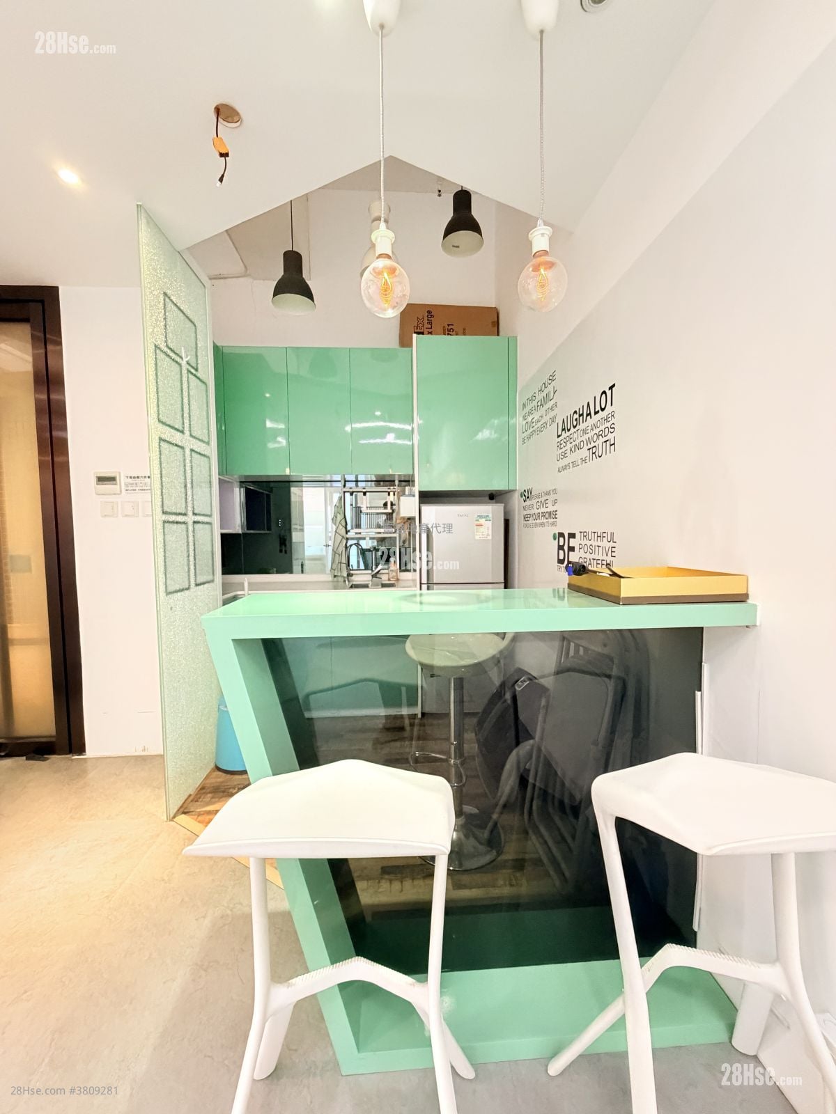 Global Gateway Tower Rental