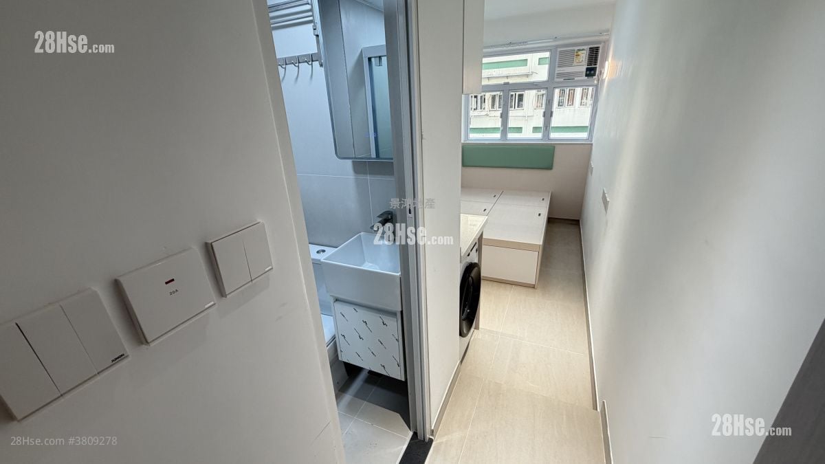 Man Ying Building Rental Studio , 1 Bathroom 120 ft²