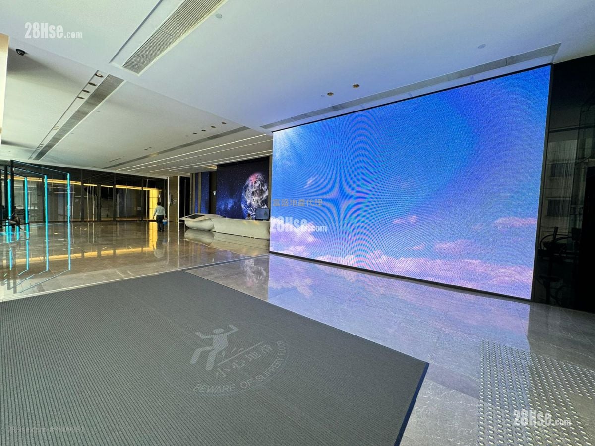 Global Gateway Tower Rental