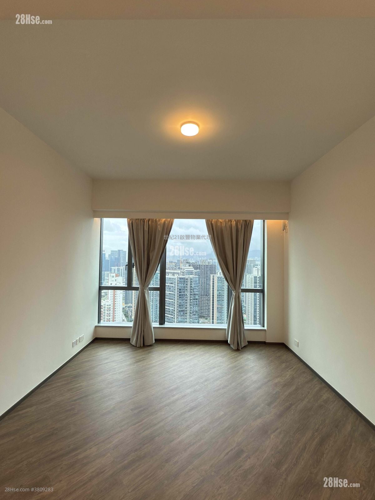 天玺天 租盘 4 房 , 3 浴室 1,993 平方尺