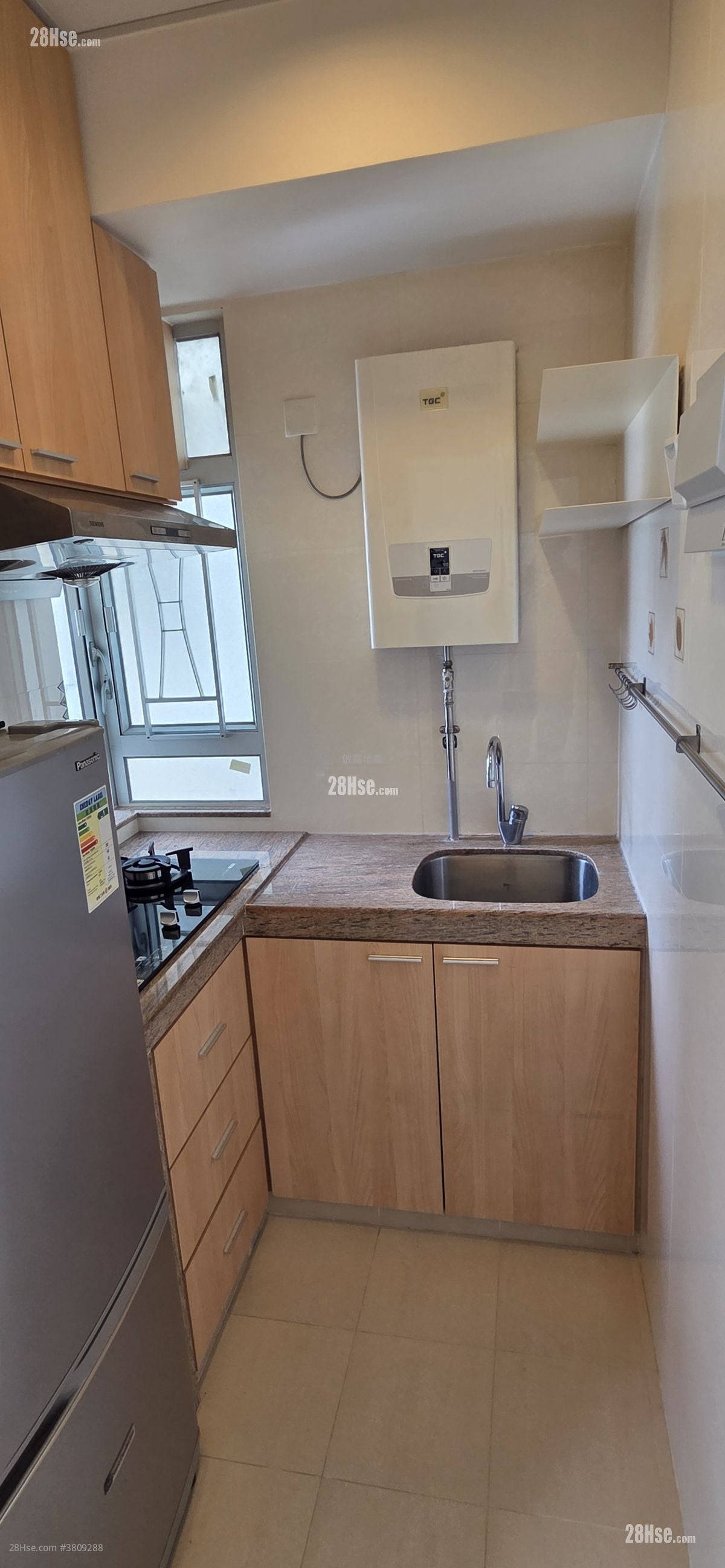 富丽花园 租盘 2 房 , 1 浴室 318 平方尺