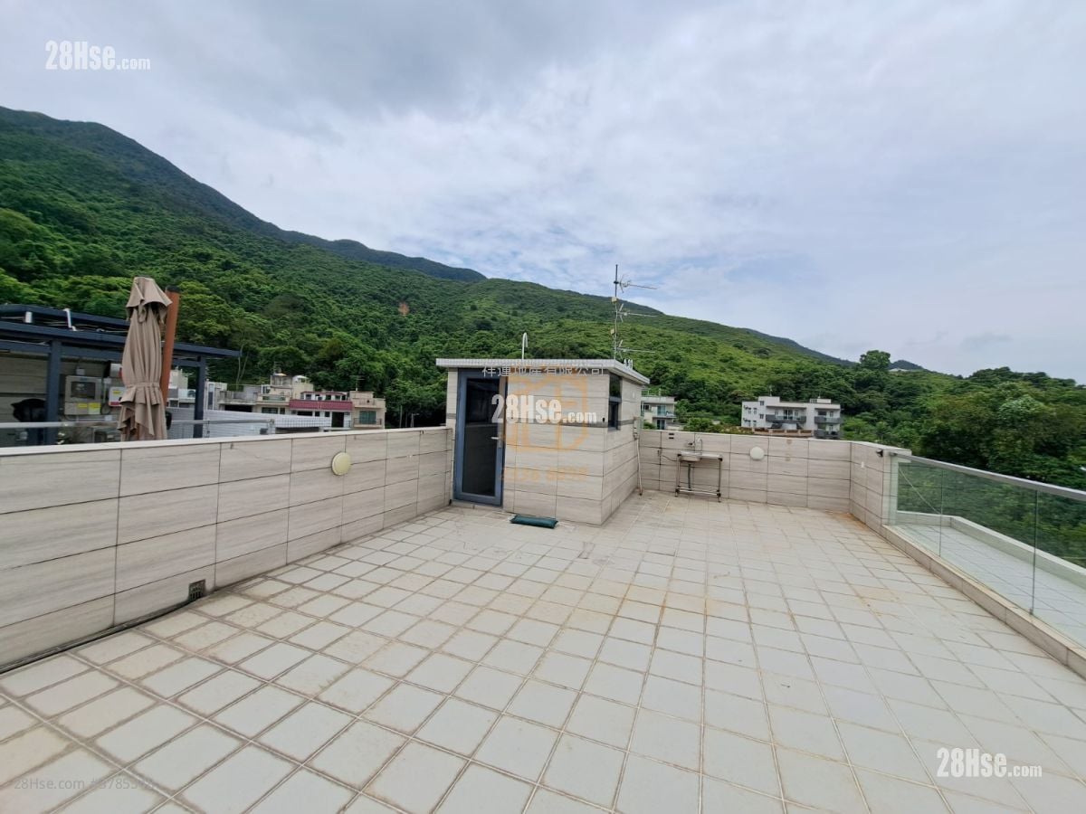 Village Sell 3 Bedrooms , 2 Bathrooms