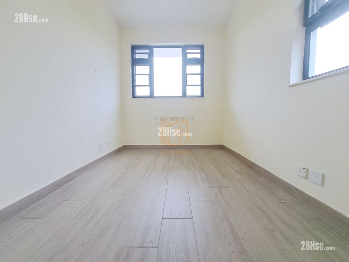 Village Sell 3 Bedrooms , 2 Bathrooms