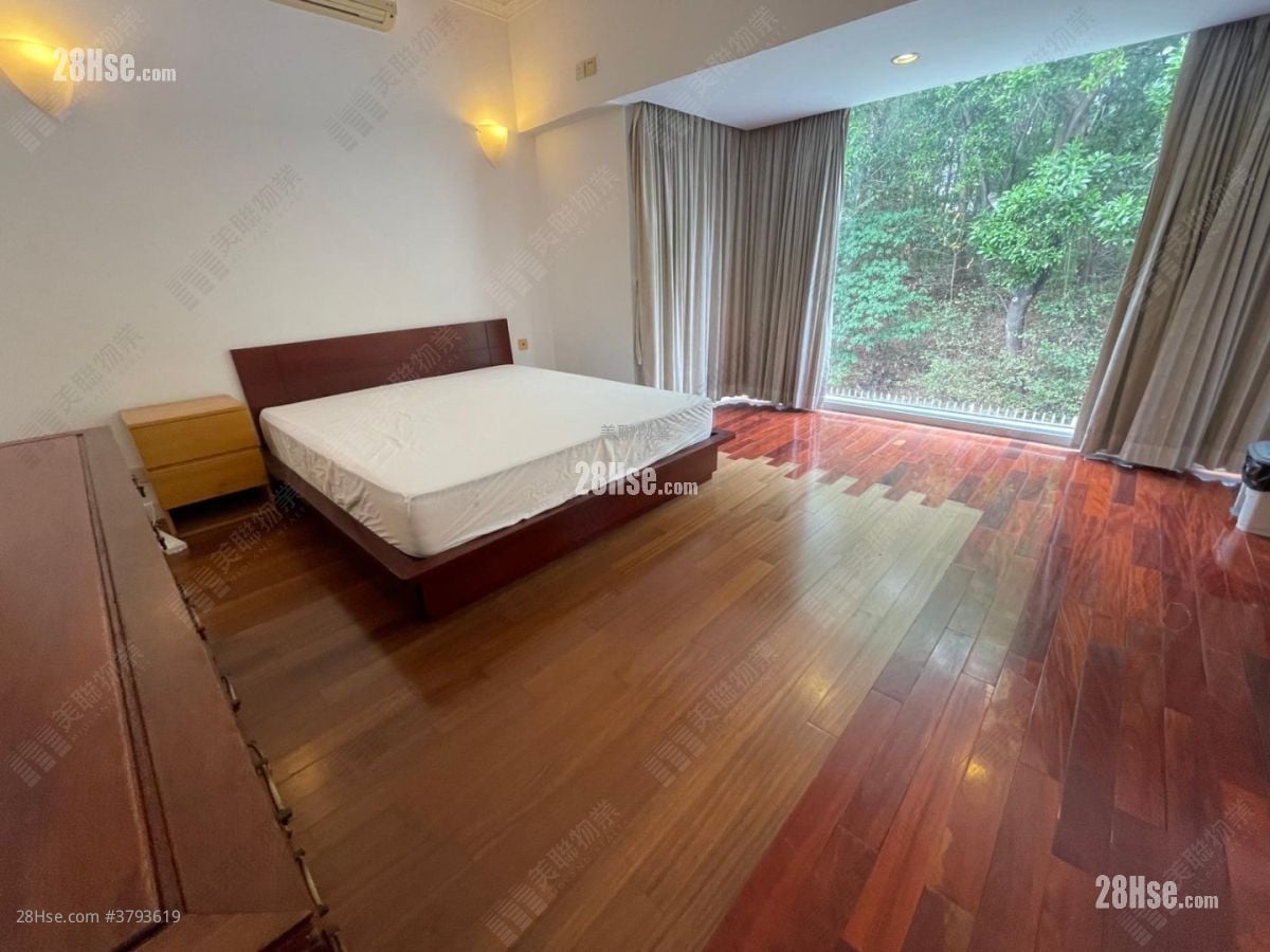 bedroom 1: Rolling Hills Rental 3 Bedrooms , 2 Bathrooms 1,550 ft²