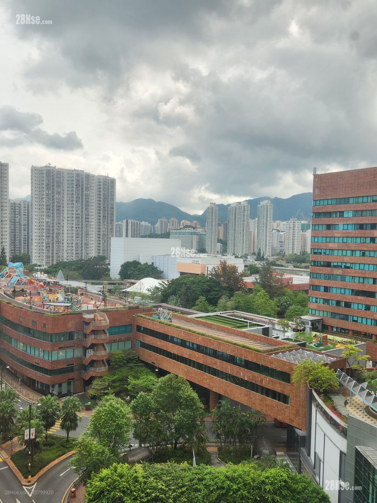 伟华中心 租盘 2 房 , 1 浴室 358 平方尺