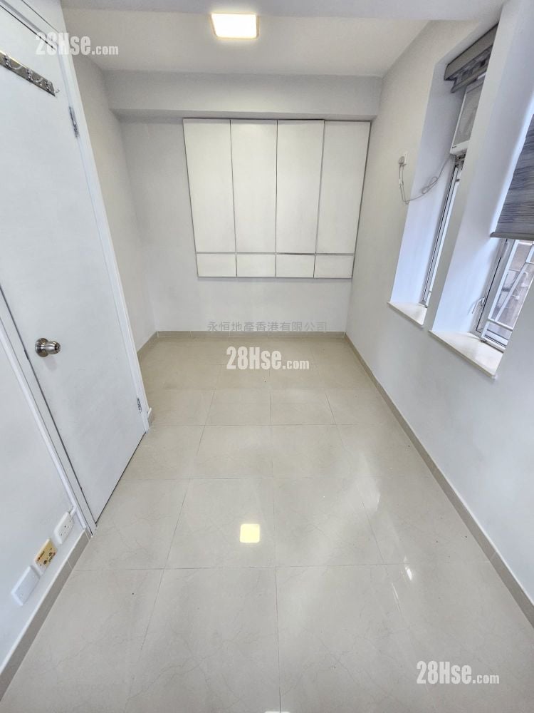 嘉威大厦 租盘 1 房 , 1 浴室 233 平方尺