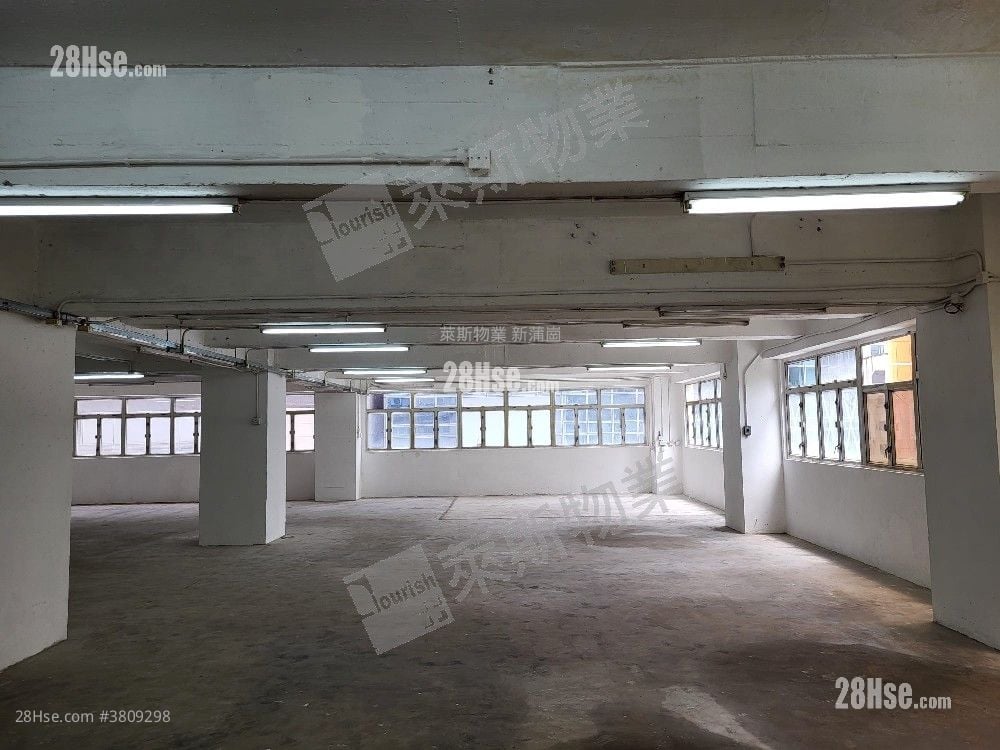 Luen Hing Factory Building Sell 3,000 ft²