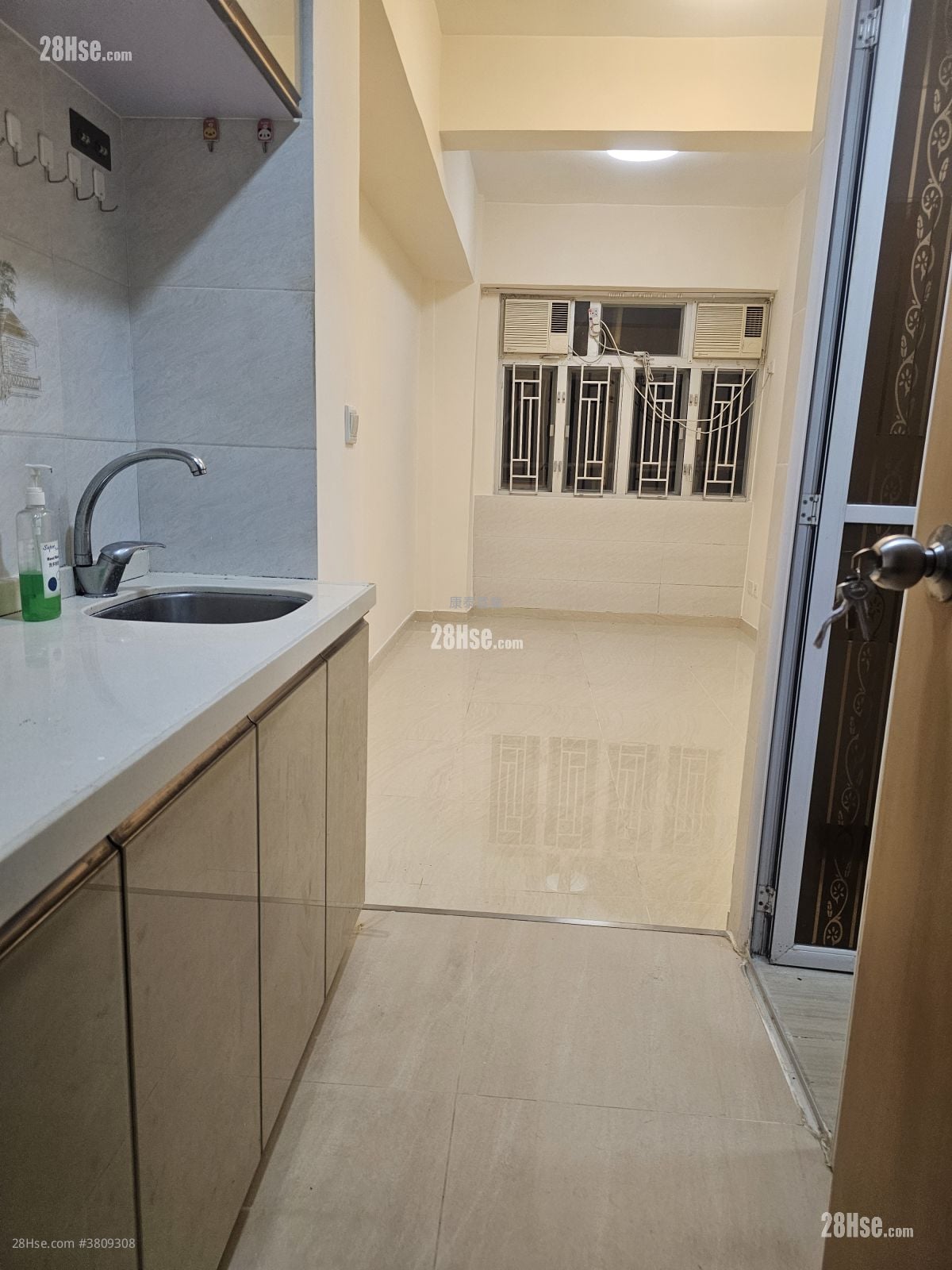 美景楼1期 租盘 170 平方尺