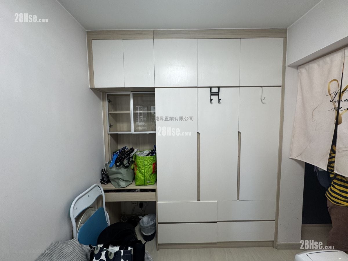 Kwun Hei Court Sell Studio , 1 Bathroom 213 ft²