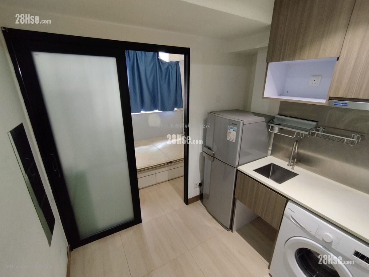 Chinese Mansion Rental 1 Bedroom , 1 Bathroom 160 ft²