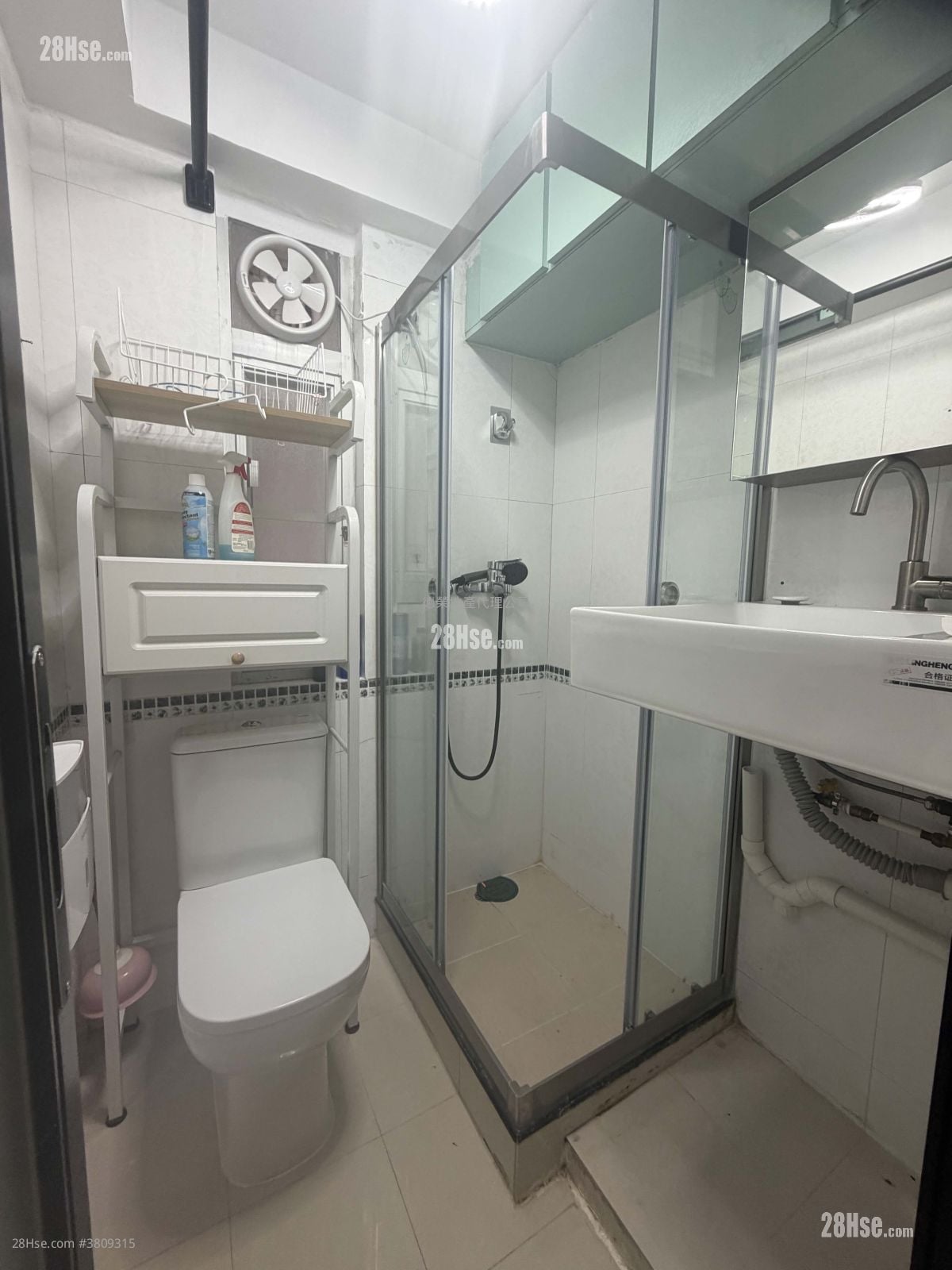 华丽大厦 租盘 2 房 , 1 浴室 290 平方尺