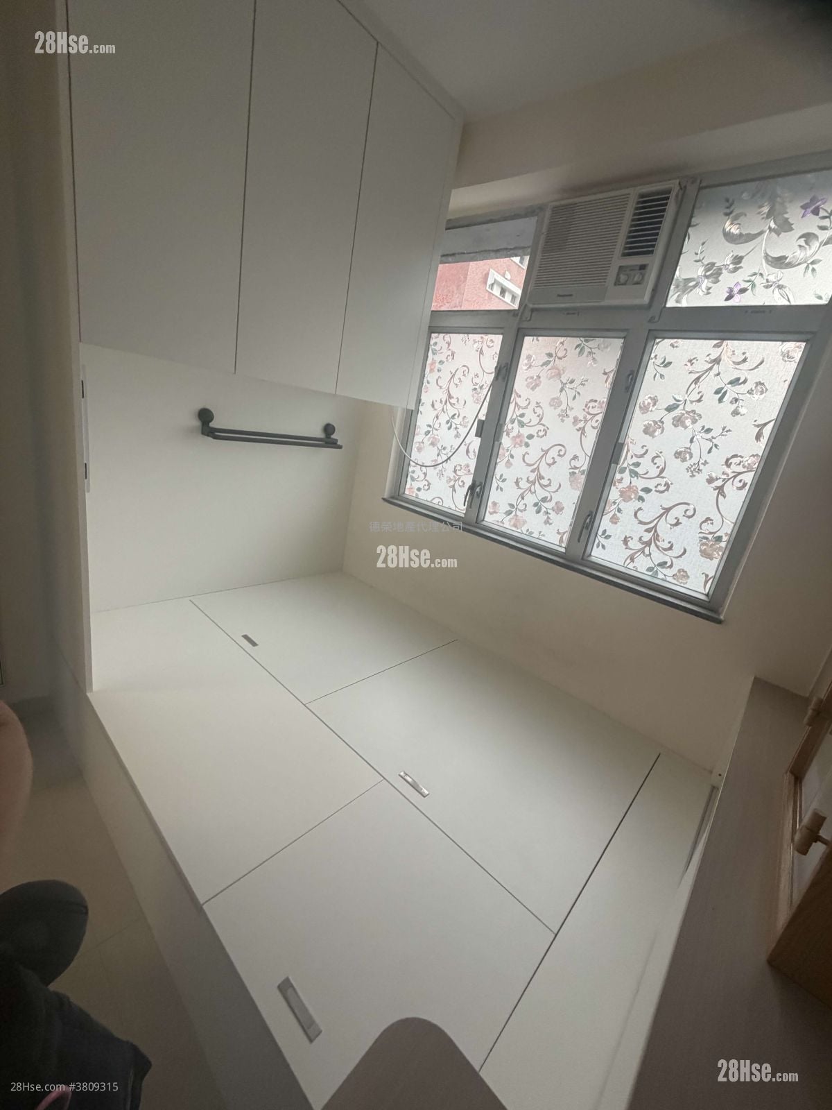 华丽大厦 租盘 2 房 , 1 浴室 290 平方尺