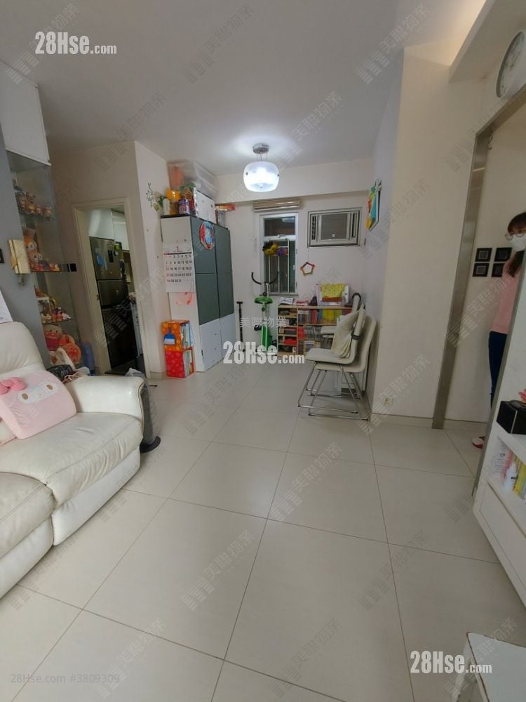 Flora Plaza Sell 3 Bedrooms 526 ft²