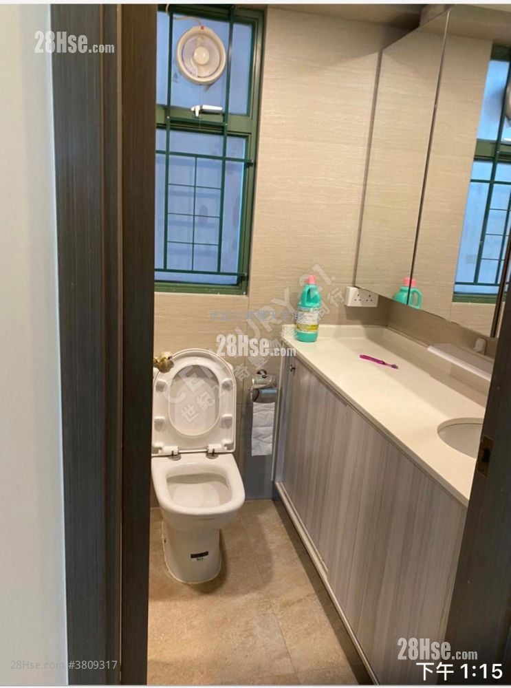 聽濤雅苑 租盤 3 房 , 2 浴室 720 平方呎