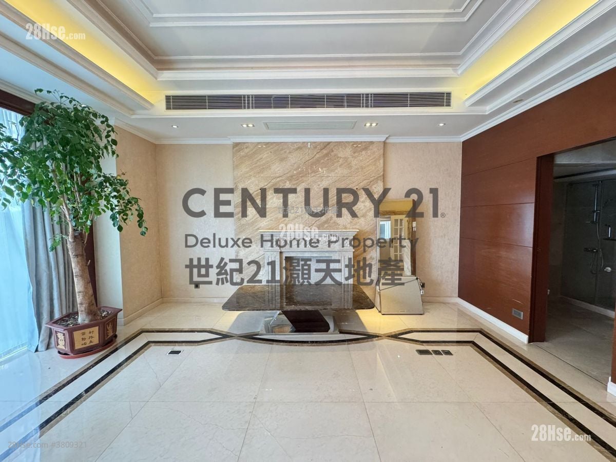 The Beverly Hills Rental 5+ Bedrooms , 5+ Bathrooms 3,272 ft²