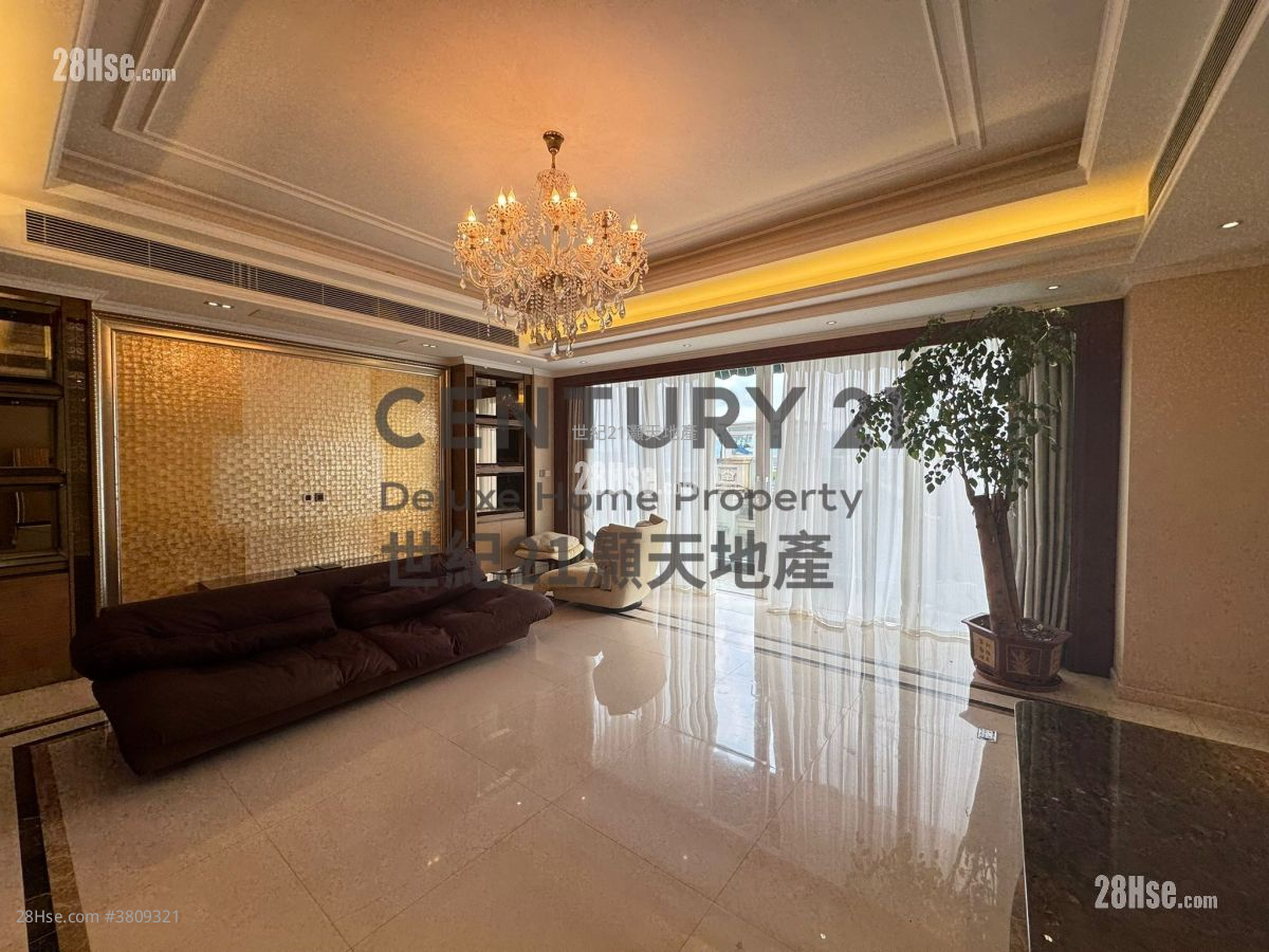 The Beverly Hills Rental 5+ Bedrooms , 5+ Bathrooms 3,272 ft²