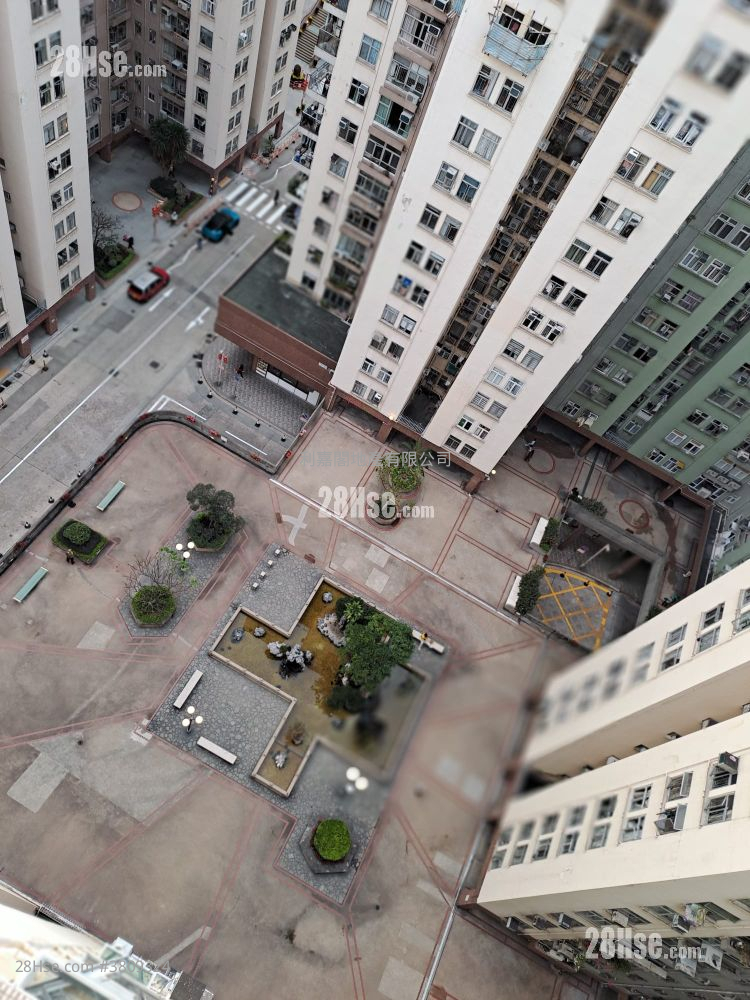 Mei Foo Sun Chuen Sell 3 Bedrooms , 1 Bathroom 654 ft²