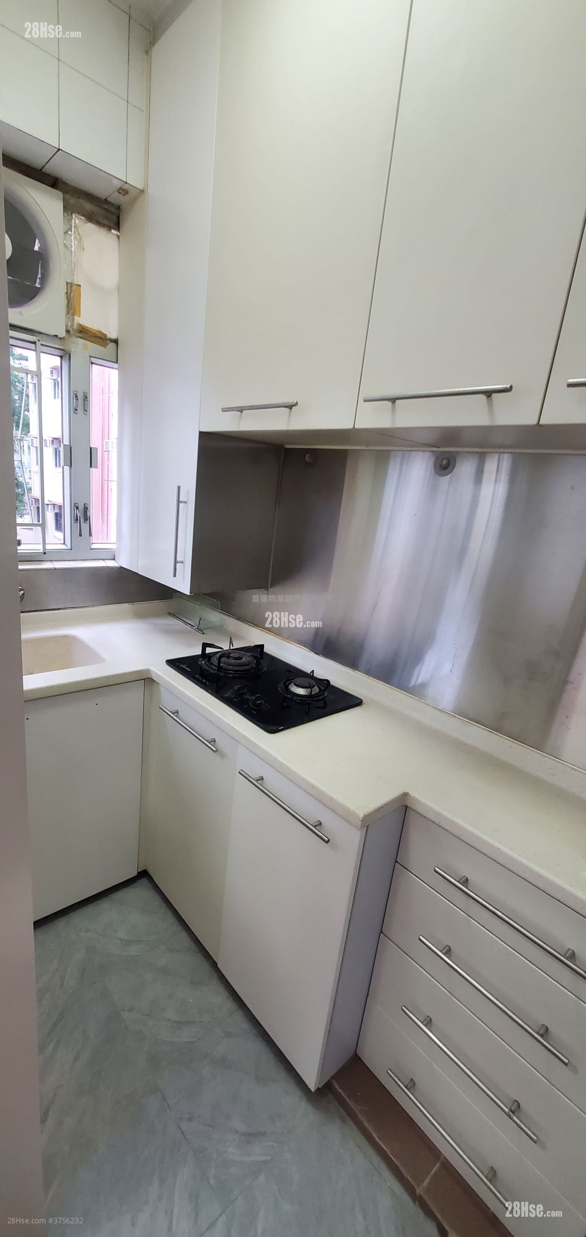 Bo Fung Mansion Rental 2 Bedrooms , 1 Bathroom