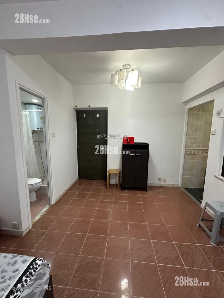 Man Shek Building Rental Studio , 1 Bathroom 246 ft²