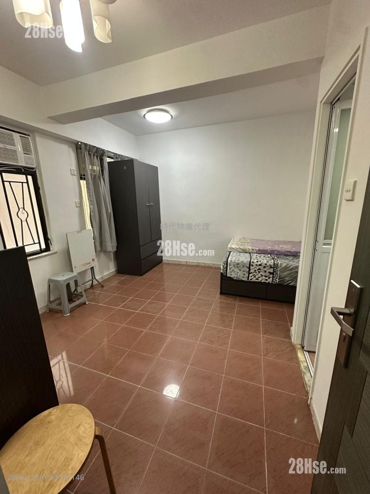 Man Shek Building Rental Studio , 1 Bathroom 246 ft²