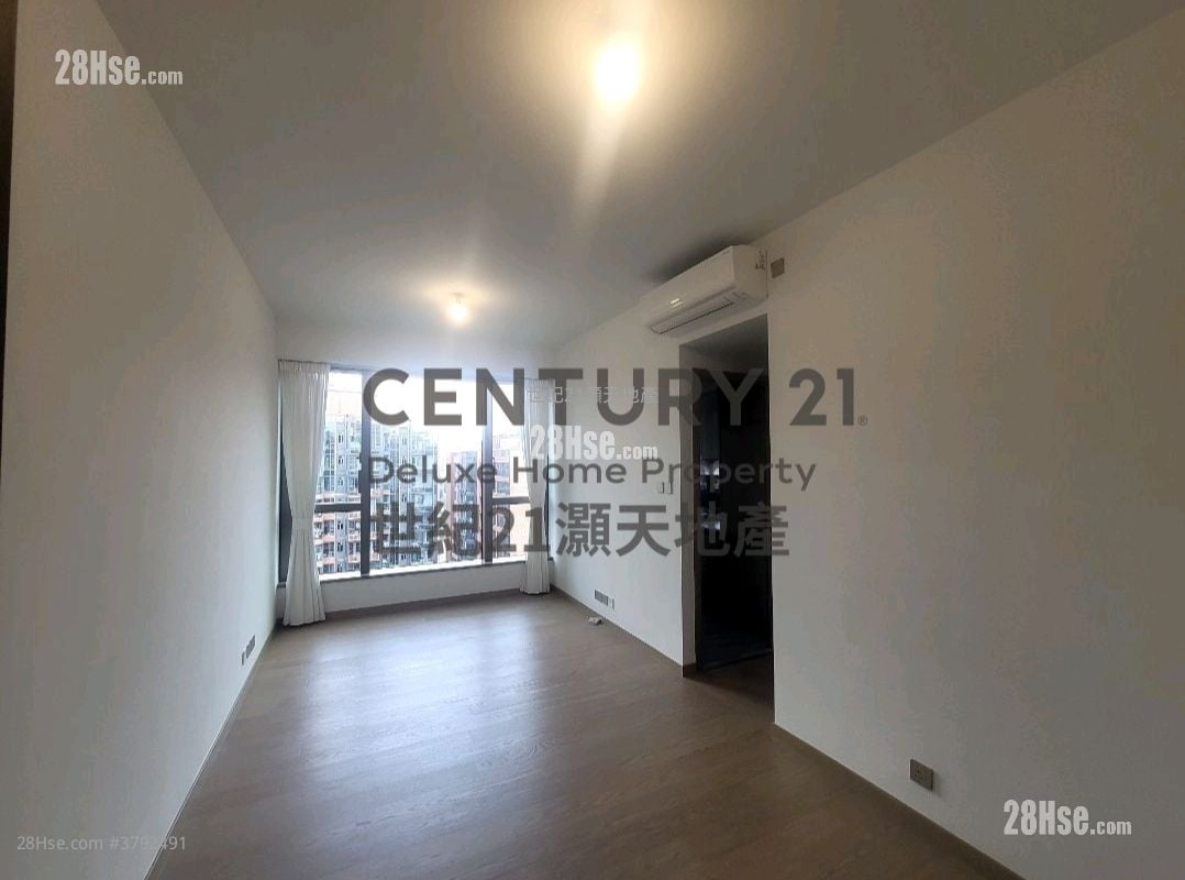 Centra Horizon Rental 2 Bedrooms , 2 Bathrooms 581 ft²