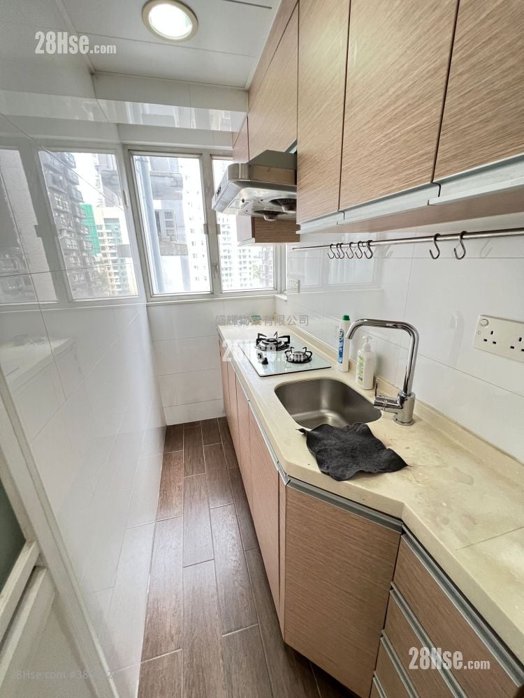 Shun Tai Building Rental 2 Bedrooms 260 ft²