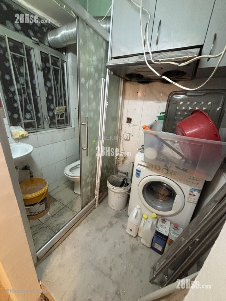 Cheong Fai Mansion Rental 1 Bedroom , 1 Bathroom 218 ft²
