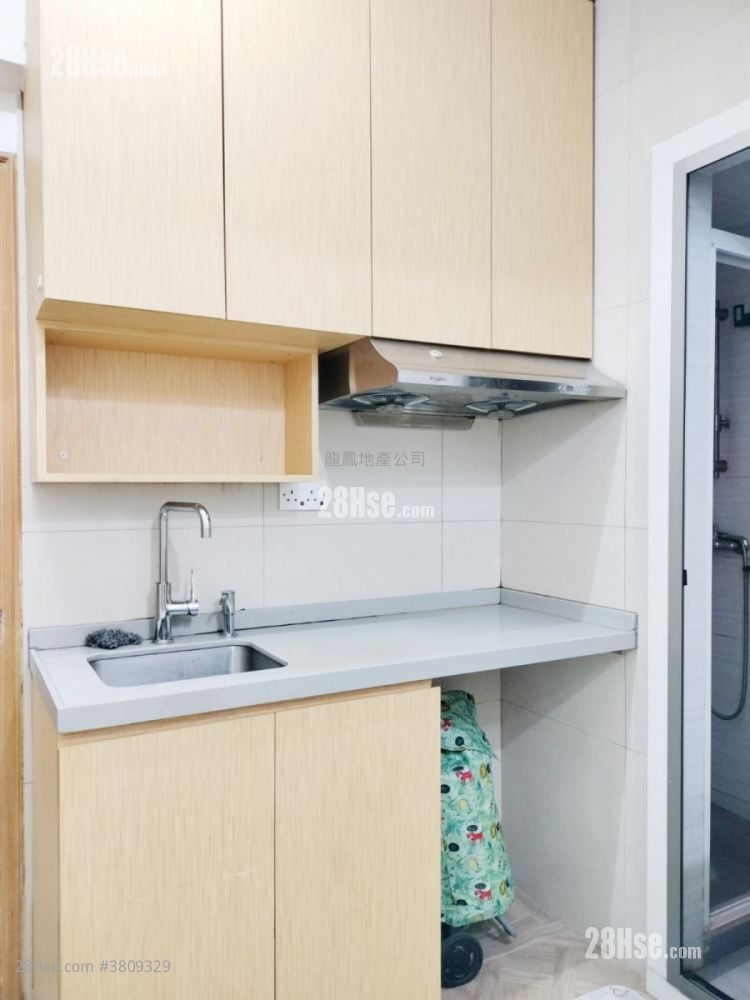 Cheong Fai Mansion Rental 1 Bedroom , 1 Bathroom 218 ft²