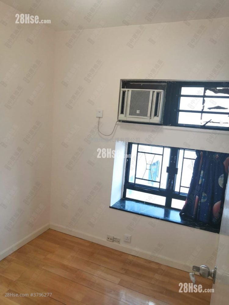 Bayview Garden Sell 3 Bedrooms , 2 Bathrooms 708 ft²