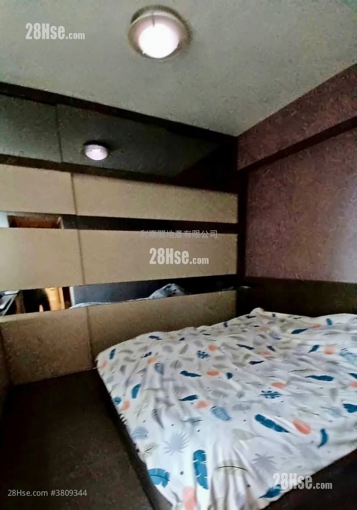 晓峰园 售盘 3 房 , 2 浴室 755 平方尺