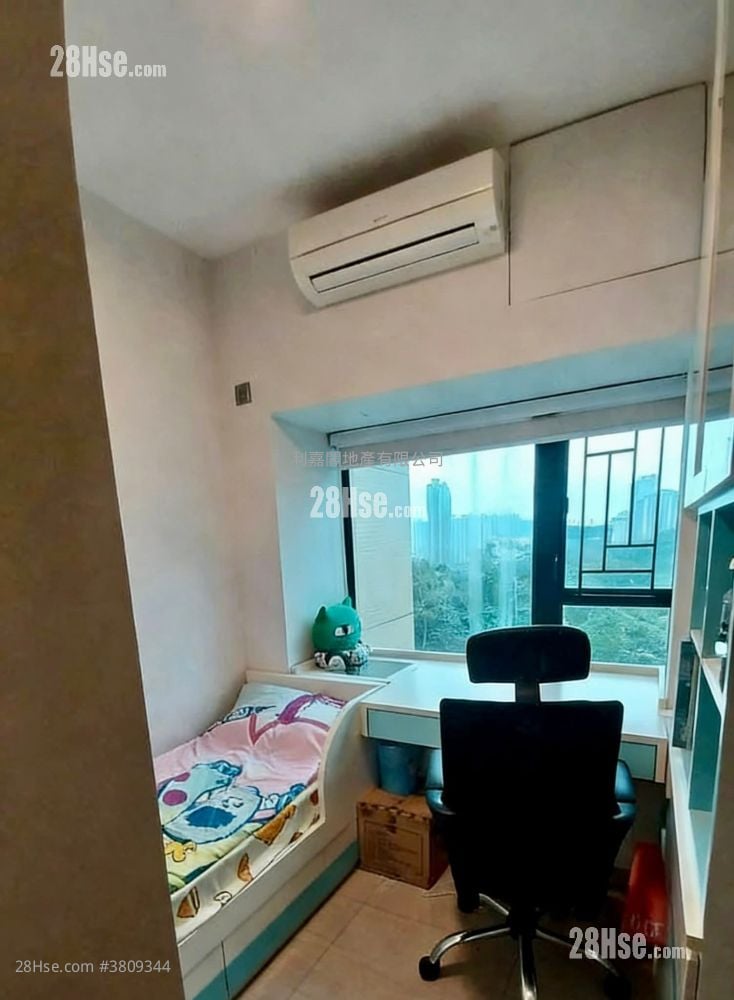 晓峰园 售盘 3 房 , 2 浴室 755 平方尺