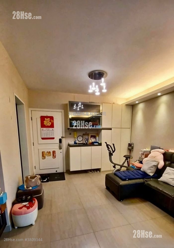 晓峰园 售盘 3 房 , 2 浴室 755 平方尺