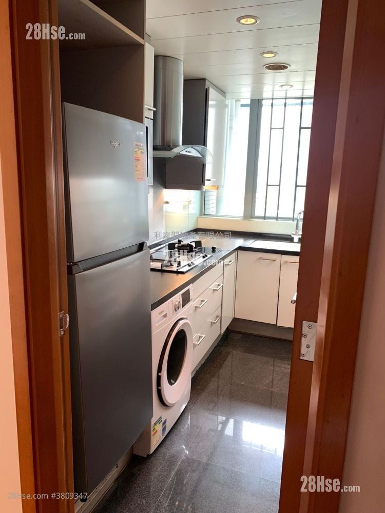 The Harbourside Sell 3 Bedrooms , 3 Bathrooms 1,015 ft²