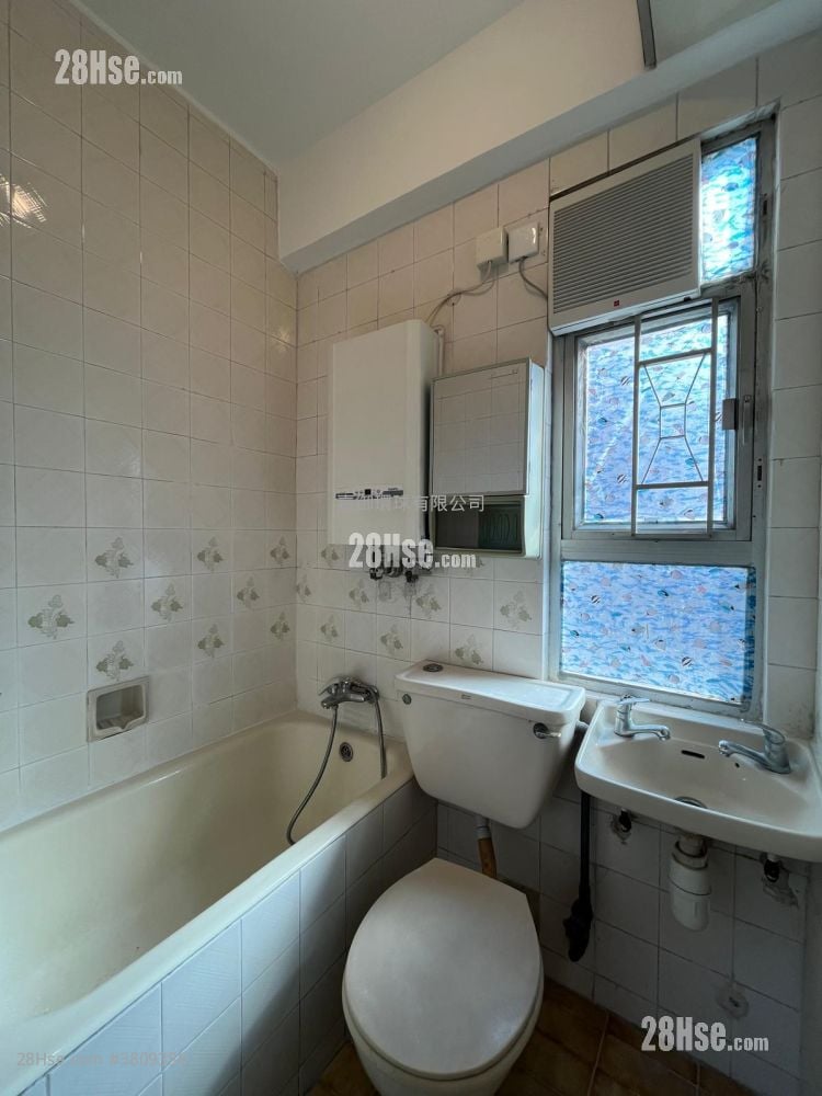 Jumbo Building Sell 2 Bedrooms , 1 Bathroom 335 ft²