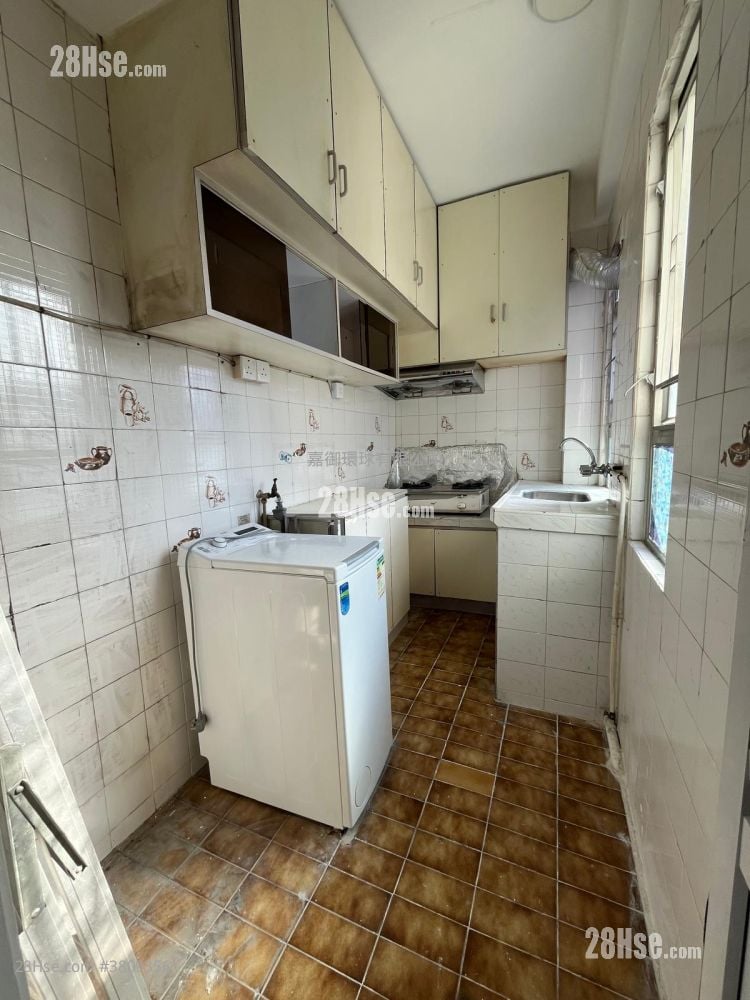 Jumbo Building Sell 2 Bedrooms , 1 Bathroom 335 ft²