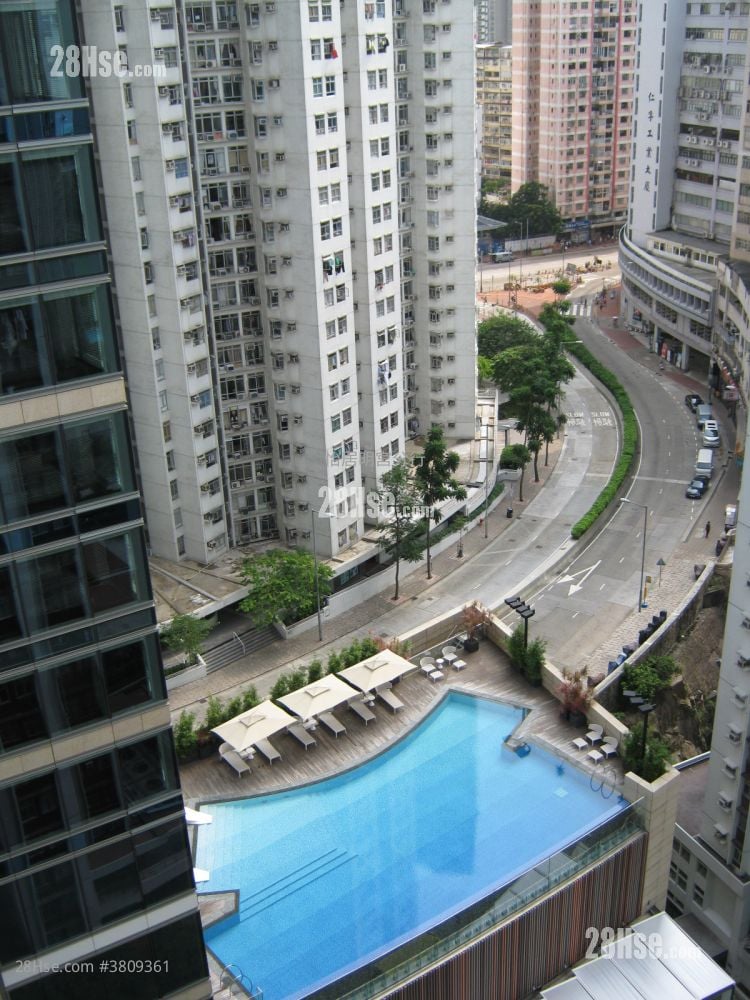 Taikoo Shing Sell 3 Bedrooms 702 ft²