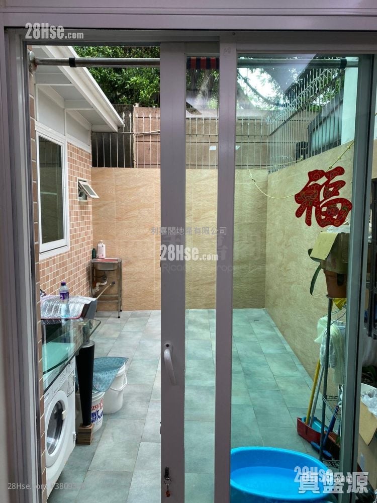 康屏花园 租盘 964 平方尺