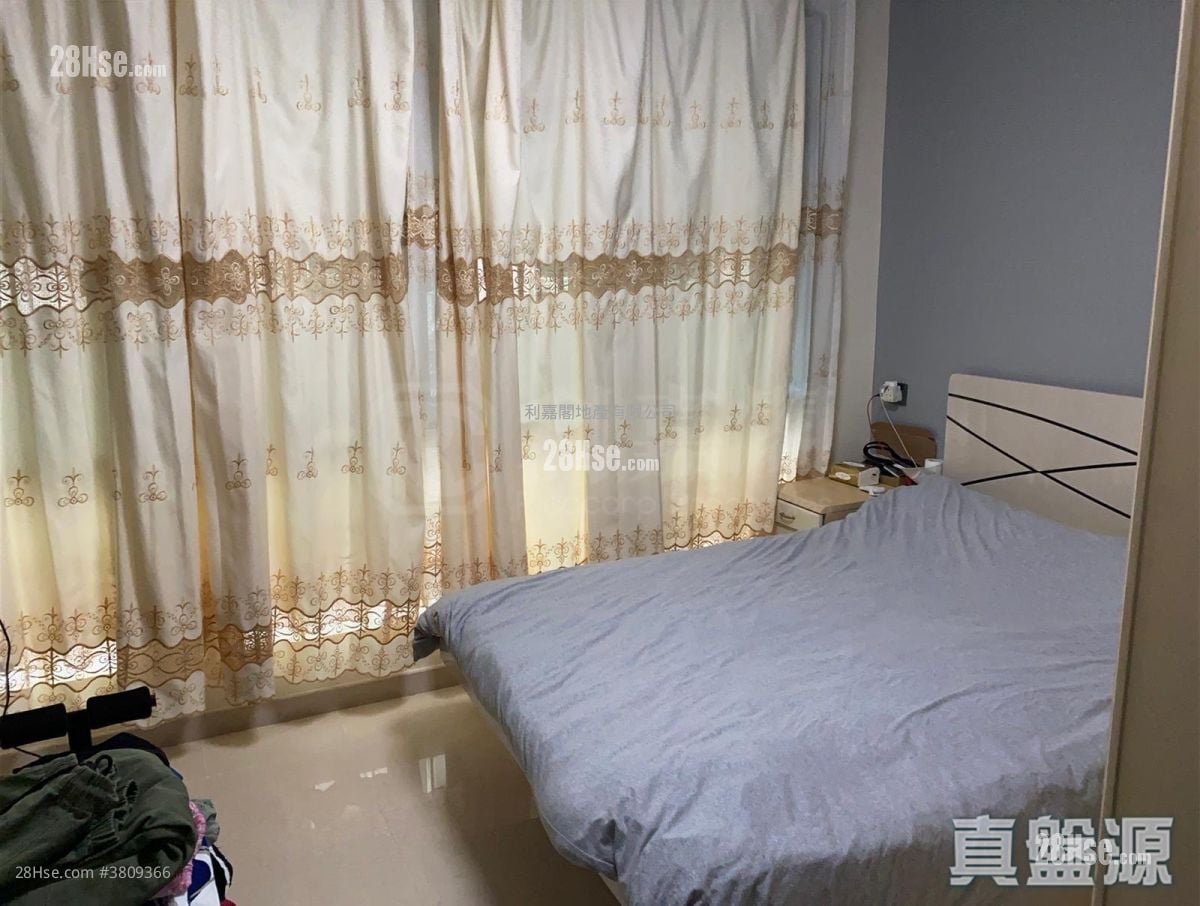 康屏花园 租盘 964 平方尺