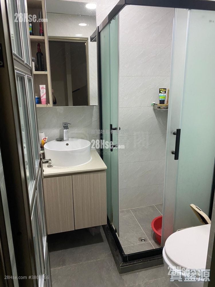 康屏花园 租盘 964 平方尺